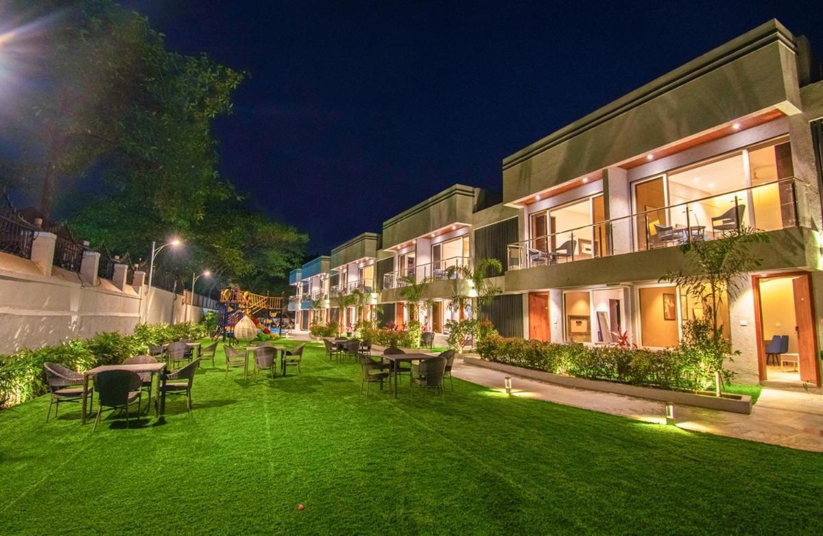 Meritas Aura Resort 로나발라 외부 사진