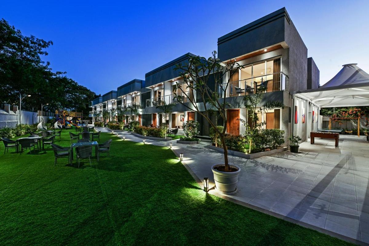 Meritas Aura Resort 로나발라 외부 사진